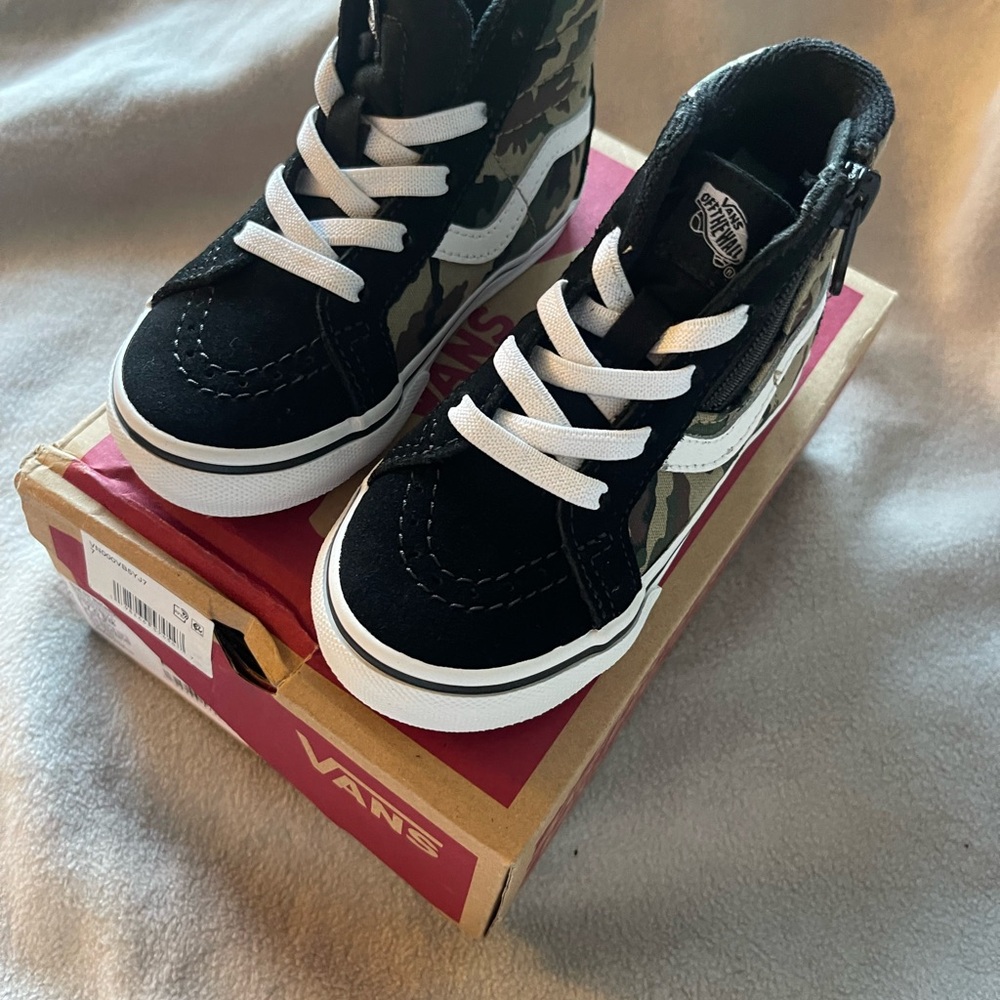 Vans Kids Black & White High-Top Skate Sneakers - Picture 2 of 4